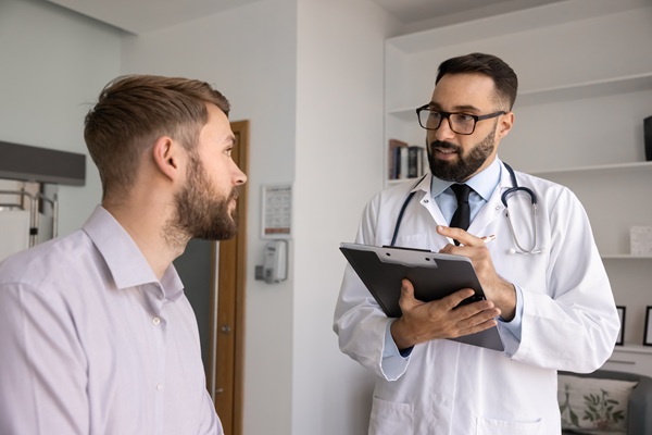 How Acute Myelogenous Leukemia Treatment May Affect Your Life