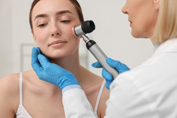 Tips For Managing Symptoms During Skin Cancer Treatment